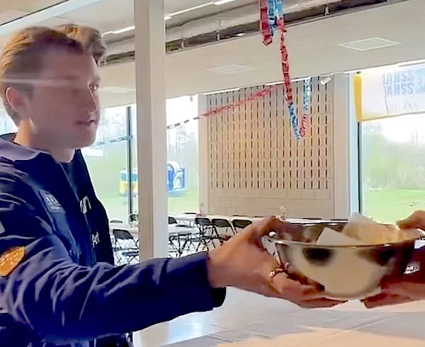 Afbeelding:  Restaurant ”Comme chez KSA”