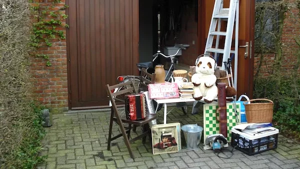 Afbeelding: Garageverkoop