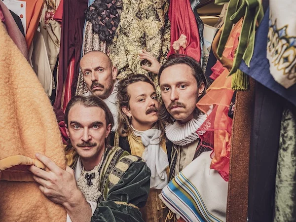 Afbeelding: Theater: A comedy of errors